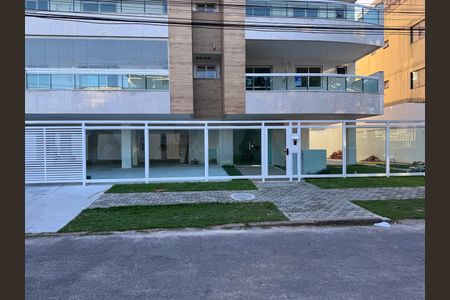 Apartamento à venda com 102m², 3 quartos e 2 vagas Apartamento à venda com 102m², 3 quartos e 2 vagasFachada