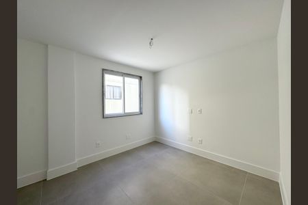 Apartamento à venda com 102m², 3 quartos e 2 vagas Apartamento à venda com 102m², 3 quartos e 2 vagasSuíte 2