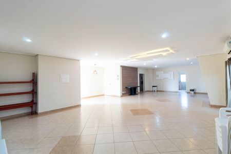 Apartamento à venda com 73m², 3 quartos e 2 vagas Apartamento à venda com 73m², 3 quartos e 2 vagasÁrea comum - Salão de festas