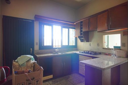 Casa à venda com 296m², 4 quartos e 2 vagas Casa à venda com 296m², 4 quartos e 2 vagasCozinha