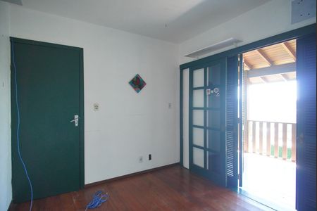 Casa à venda com 296m², 4 quartos e 2 vagas Casa à venda com 296m², 4 quartos e 2 vagasQuarto 3