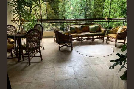 Apartamento à venda com 159m², 3 quartos e 2 vagas