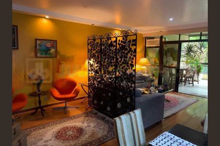 Apartamento à venda com 159m², 3 quartos e 2 vagas