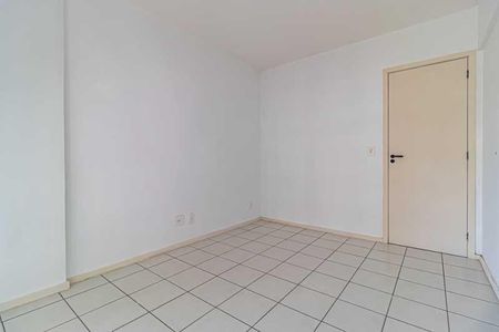 Apartamento à venda com 94m², 2 quartos e 1 vaga