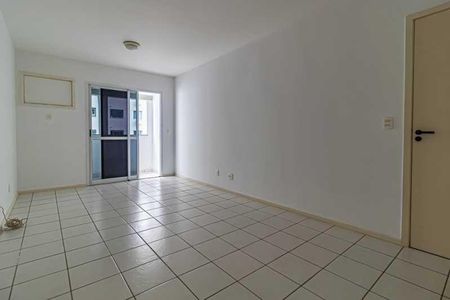 Apartamento à venda com 94m², 2 quartos e 1 vaga