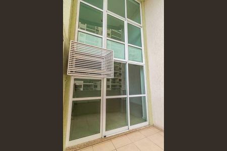 Apartamento à venda com 94m², 2 quartos e 1 vaga