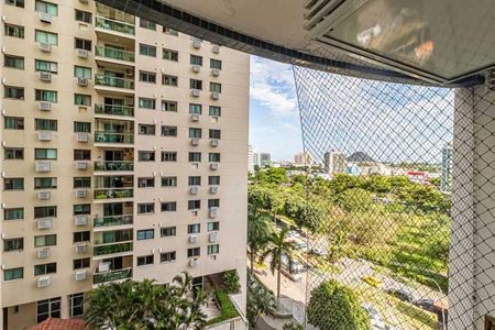 Apartamento à venda com 94m², 2 quartos e 1 vaga