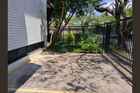 Apartamento à venda com 146m², 3 quartos e 3 vagas