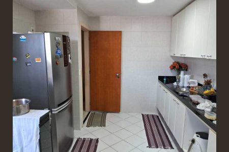 Apartamento à venda com 146m², 3 quartos e 3 vagas