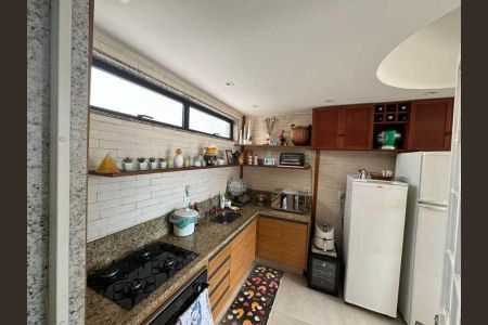 Apartamento à venda com 400m², 5 quartos e 2 vagas