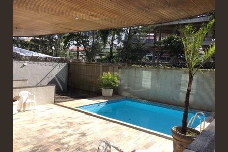 Apartamento à venda com 193m², 3 quartos e 4 vagas