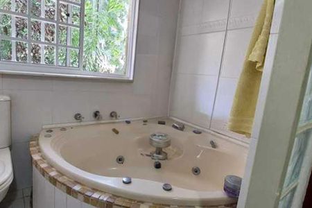 Apartamento à venda com 93m², 2 quartos e 1 vaga