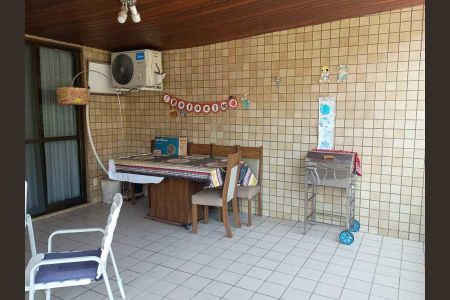 Apartamento para alugar com 125m², 2 quartos e 1 vaga