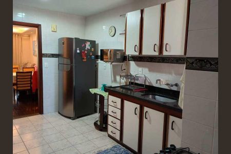 Apartamento para alugar com 125m², 2 quartos e 1 vaga