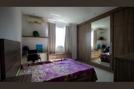 Apartamento à venda com 275m², 3 quartos e 3 vagasSuíte 2