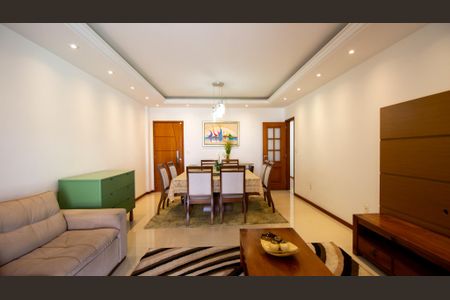 Apartamento à venda com 275m², 3 quartos e 3 vagasSala