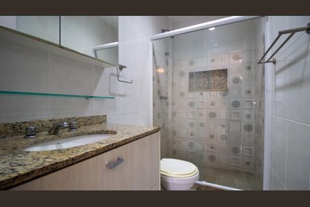 Apartamento à venda com 175m², 4 quartos e 2 vagasBanheiro da Suíte 4
