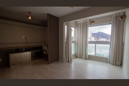 Apartamento à venda com 175m², 4 quartos e 2 vagasSuíte 2