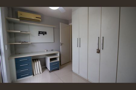 Apartamento à venda com 175m², 4 quartos e 2 vagasQuarto 