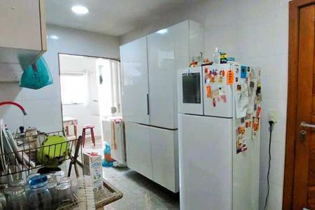 Apartamento à venda com 290m², 4 quartos e 2 vagas