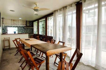 Apartamento à venda com 290m², 4 quartos e 2 vagas