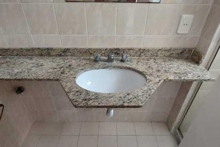 Apartamento à venda com 78m², 2 quartos e 1 vaga