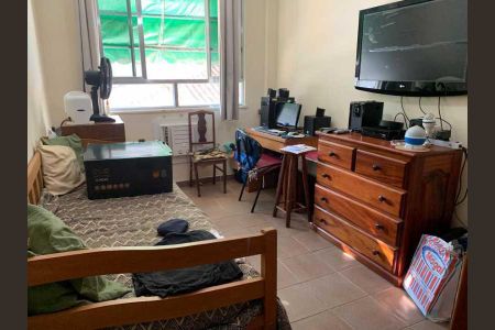 Apartamento à venda com 80m², 2 quartos e 1 vaga