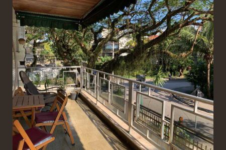 Apartamento à venda com 80m², 2 quartos e 1 vaga