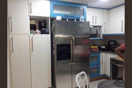 Apartamento à venda com 180m², 4 quartos e 2 vagas