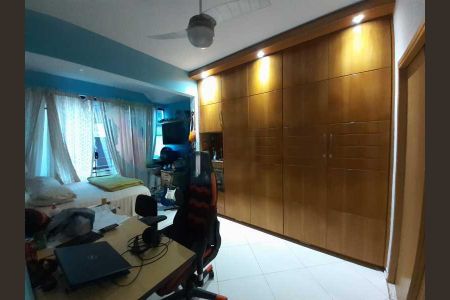 Apartamento à venda com 180m², 4 quartos e 2 vagas