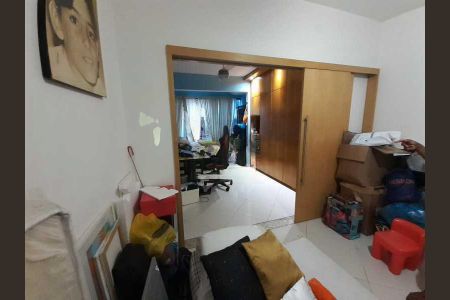 Apartamento à venda com 180m², 4 quartos e 2 vagas