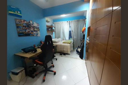 Apartamento à venda com 180m², 4 quartos e 2 vagas