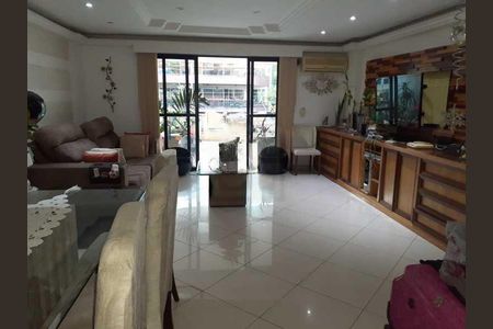 Apartamento à venda com 180m², 4 quartos e 2 vagas