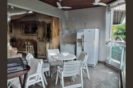 Apartamento à venda com 229m², 4 quartos e 3 vagas