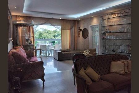 Apartamento à venda com 229m², 4 quartos e 3 vagas