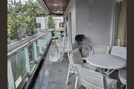 Apartamento à venda com 229m², 4 quartos e 3 vagas