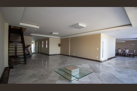 Apartamento à venda com 669m², 4 quartos e 4 vagas Apartamento à venda com 669m², 4 quartos e 4 vagasSala