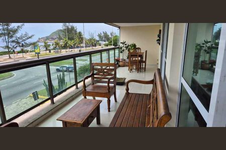 Apartamento à venda com 184m², 4 quartos e 4 vagas