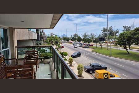 Apartamento à venda com 184m², 4 quartos e 4 vagas