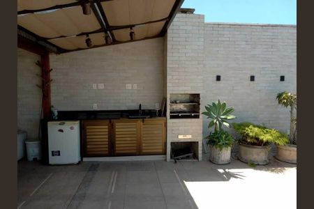 Apartamento à venda com 210m², 3 quartos e 2 vagas