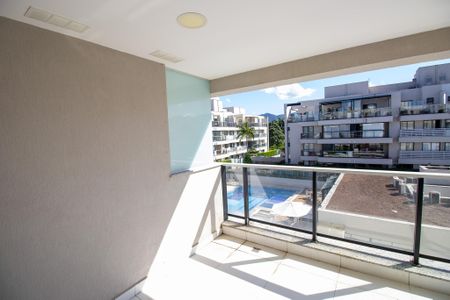 Apartamento à venda com 148m², 3 quartos e 2 vagasVaranda