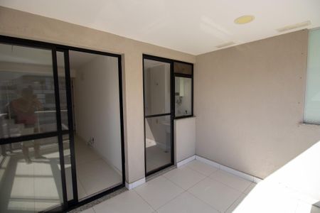 Apartamento à venda com 148m², 3 quartos e 2 vagasVaranda