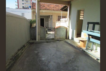 Casa à venda com 338m², 6 quartos e 2 vagas