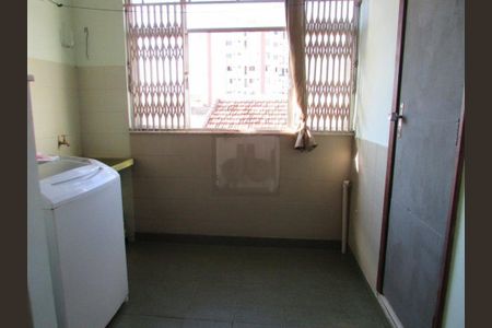 Casa à venda com 338m², 6 quartos e 2 vagas