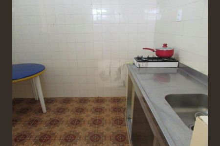 Casa à venda com 338m², 6 quartos e 2 vagas