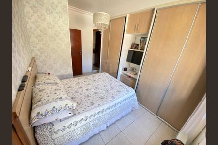 Casa à venda com 225m², 4 quartos e 1 vaga