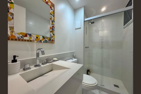 Apartamento à venda com 138m², 3 quartos e 2 vagasBanheiro Social 1