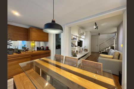 Apartamento à venda com 138m², 3 quartos e 2 vagasSala