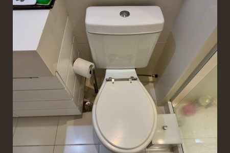 Apartamento à venda com 138m², 3 quartos e 2 vagasBanheiro da Suíte