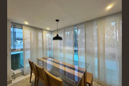 Apartamento à venda com 138m², 3 quartos e 2 vagasSala